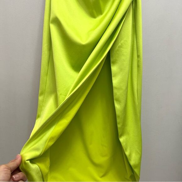 ELLIATT Cassini Midi Dress One Shoulder Ruche in Chartreuse Green Yellow Size XS - Picture 6 of 11
